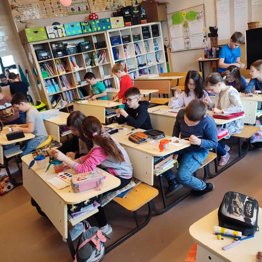 Majoros Nóra: A Kerti őrség című könyv feldolgozása