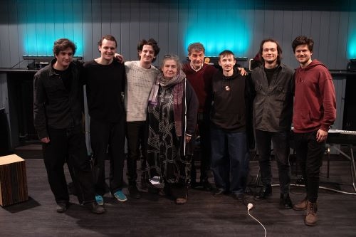 Velem mindig történik valami